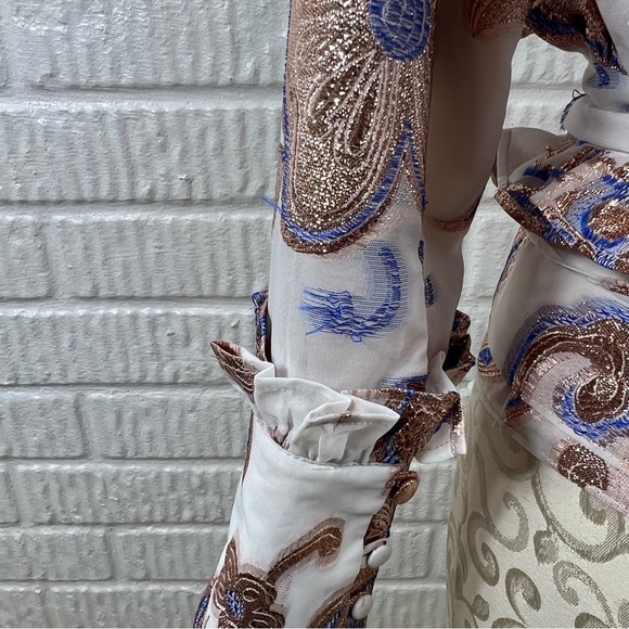 Alexis Marceau Wrap Top Floral Metallic Small - Picture 8 of 11